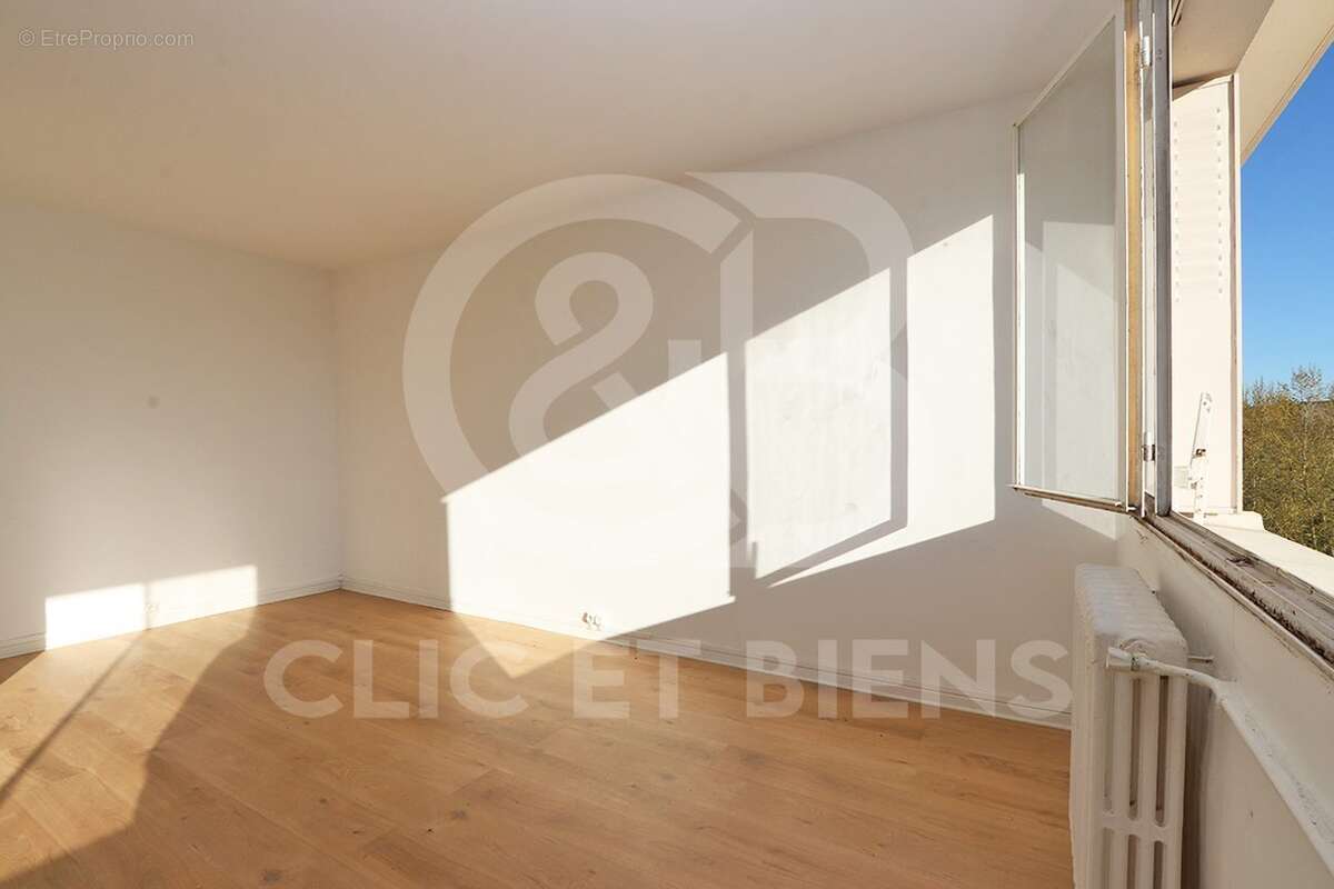 Mai2026-P1 - Appartement à VIROFLAY