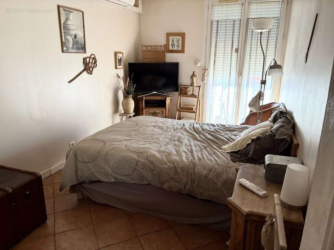 Appartement à VENELLES