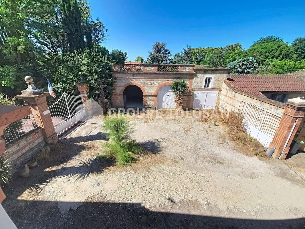 Maison 190 m² à Montlaur  - photo 2