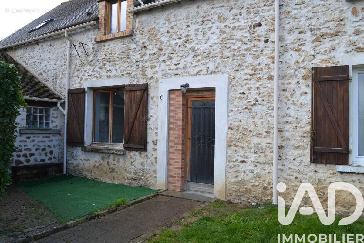 Photo 1 - Appartement à BONNELLES