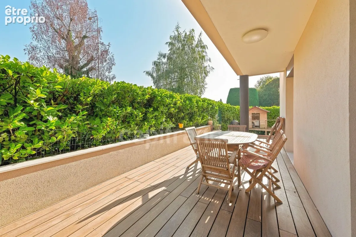 Appartement à vendre 4 pièces FERNEY VOLTAIRE (01) - photo 4