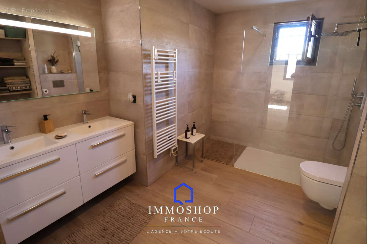 Maison à MARSEILLE-11E