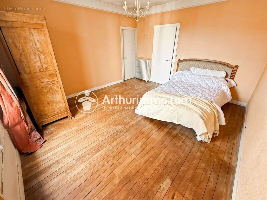 Maison à SOISY-SUR-SEINE