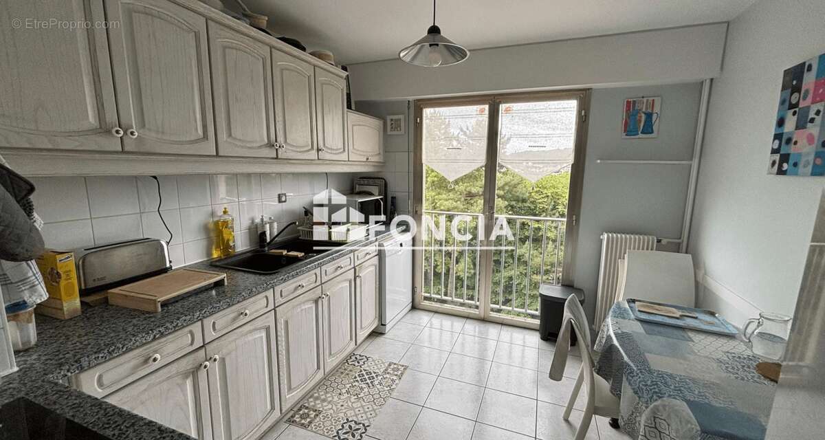 Appartement à VERSAILLES