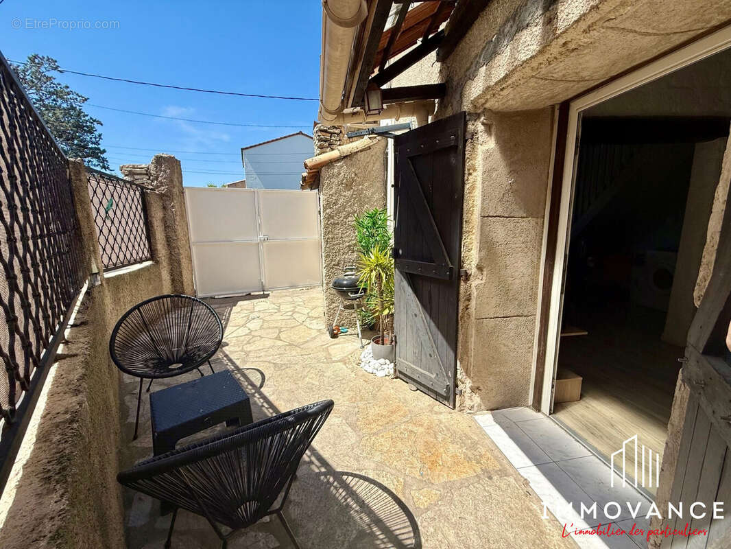 Maison 52 m² à Le Cres  - photo 2