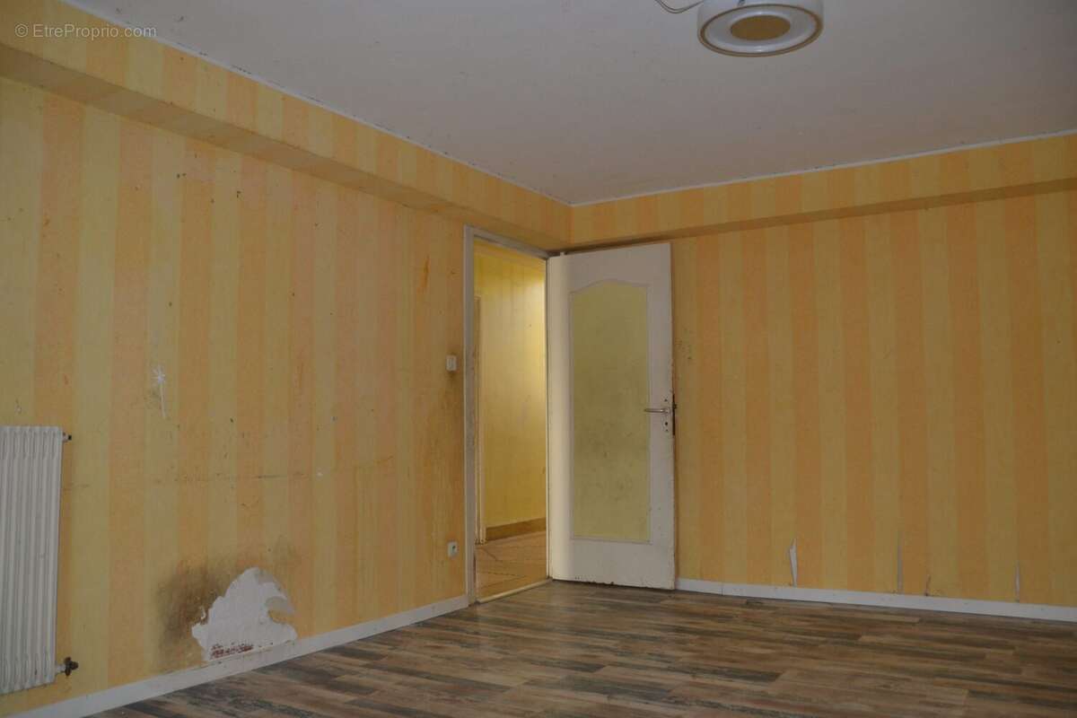 Maison à CLERMONT-FERRAND