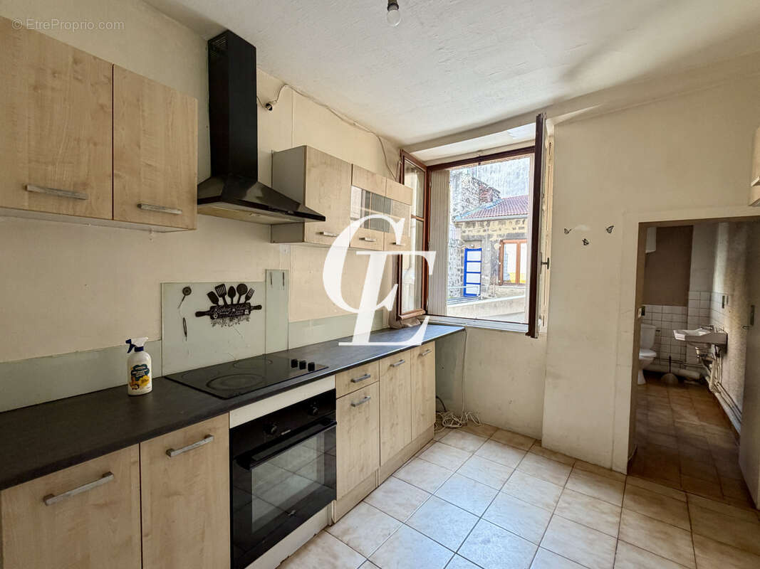 Appartement à SAINT-ETIENNE
