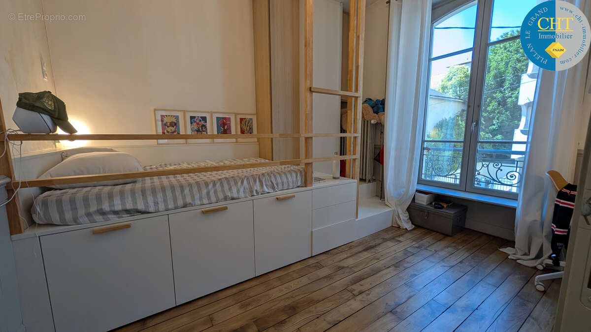 Villa de 250m2 à acheter avec 8 pièces à Rennes - photo 22