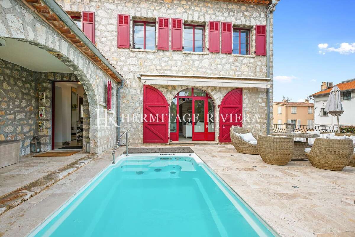 Maison 275 m² à Saint-Jean-Cap-Ferrat  - photo 20