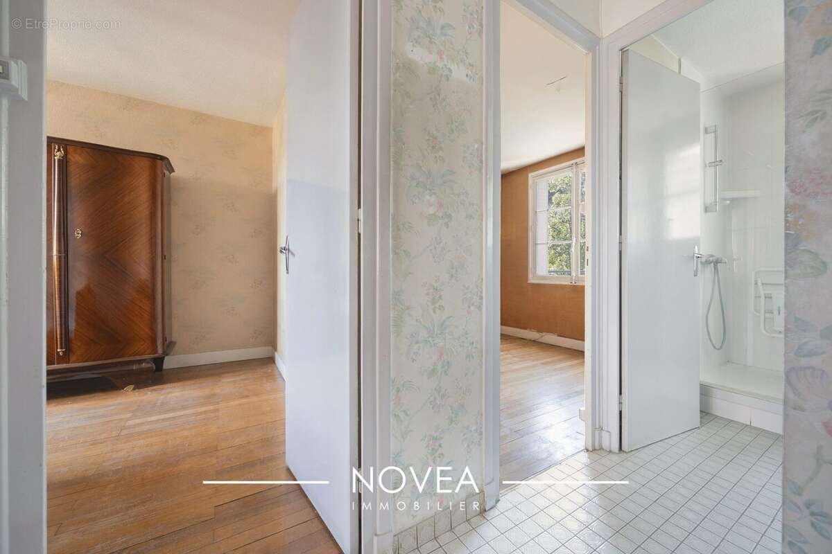 Appartement 68 m² à Lyon-4e  - photo 9