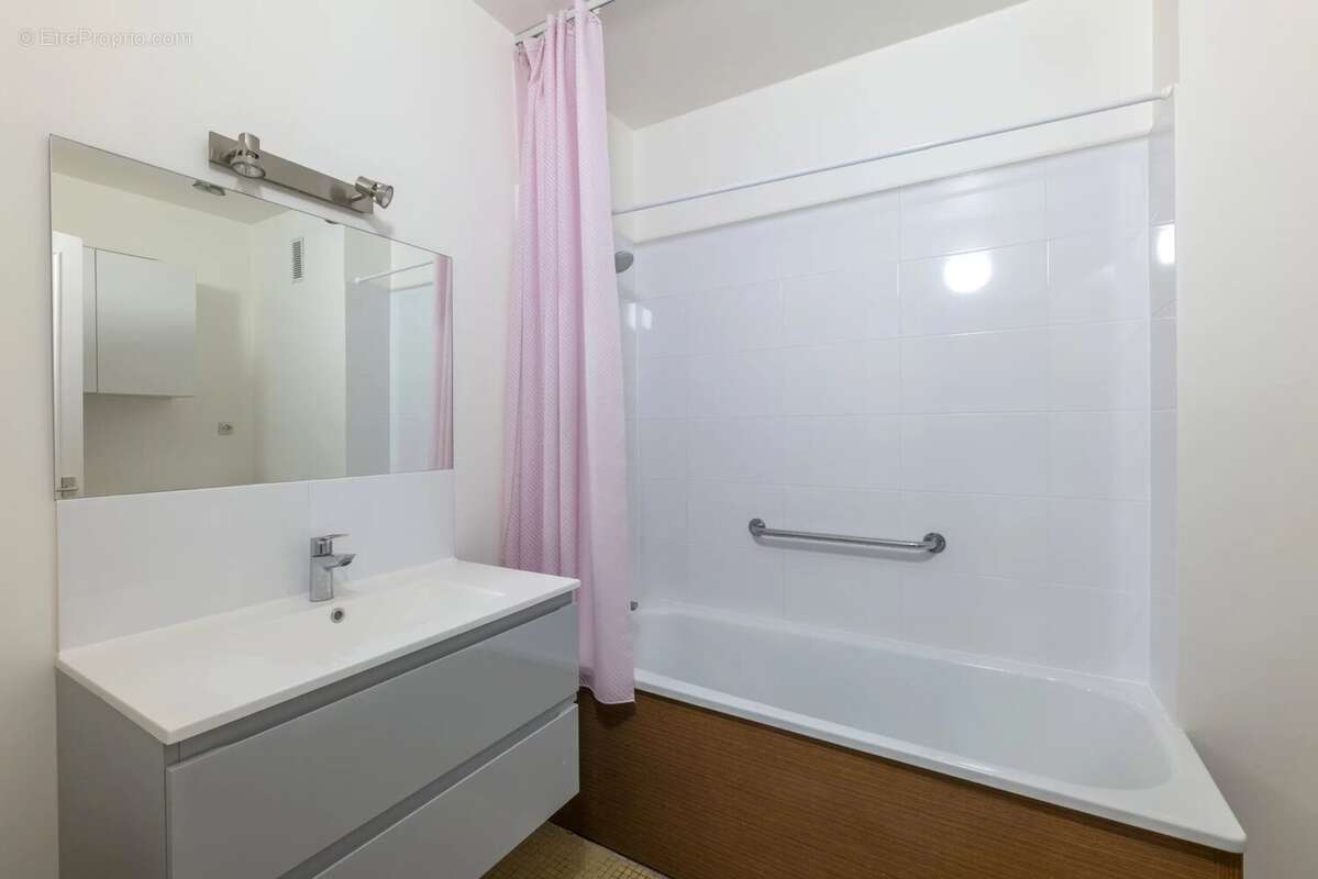 Appartement à CHAVILLE