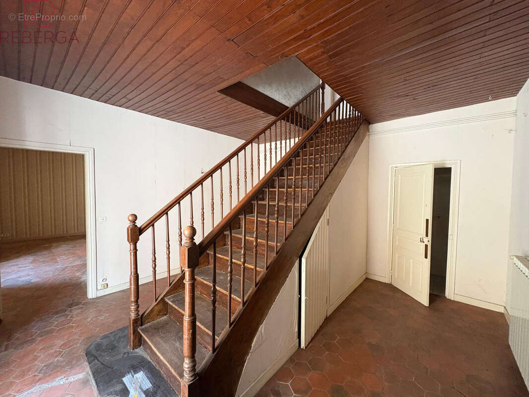 Maison à SAINT-AMANS-VALTORET