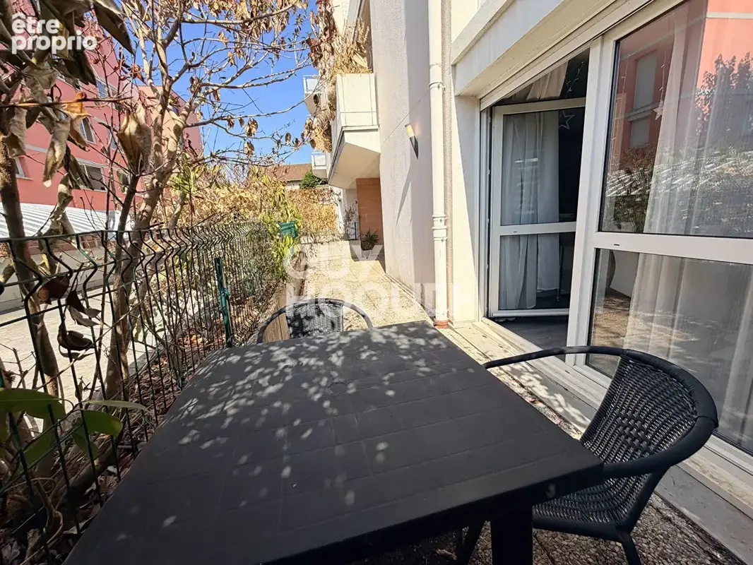 Appartement 3 pièces - 65 m² - Terrasse - Garage - Cave - Besançon Saint-Claude - photo 7