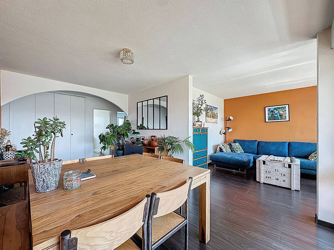 Appartement à LE BOUSCAT