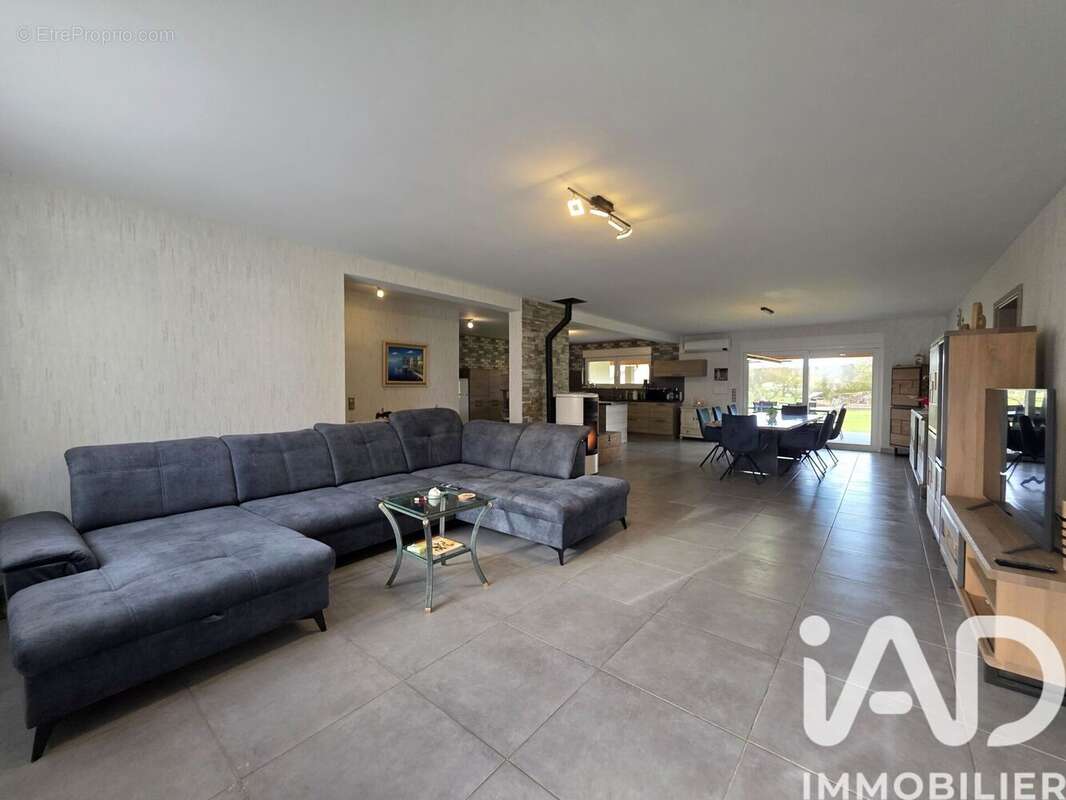 Maison 152 m² à Herbitzheim  - photo 6