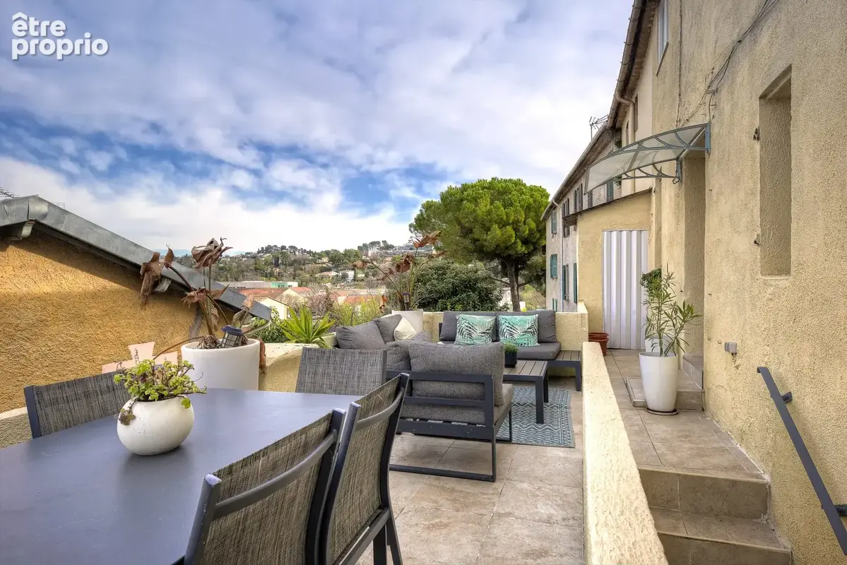 Maison 6 pièces 193 m² à vendre à Cagnes-Sur-Mer (06800) - photo 4