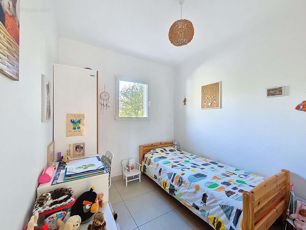 Montarnaud belle villa t6 de 165m2 sur 1196m2 de terrain avec piscine - photo 11