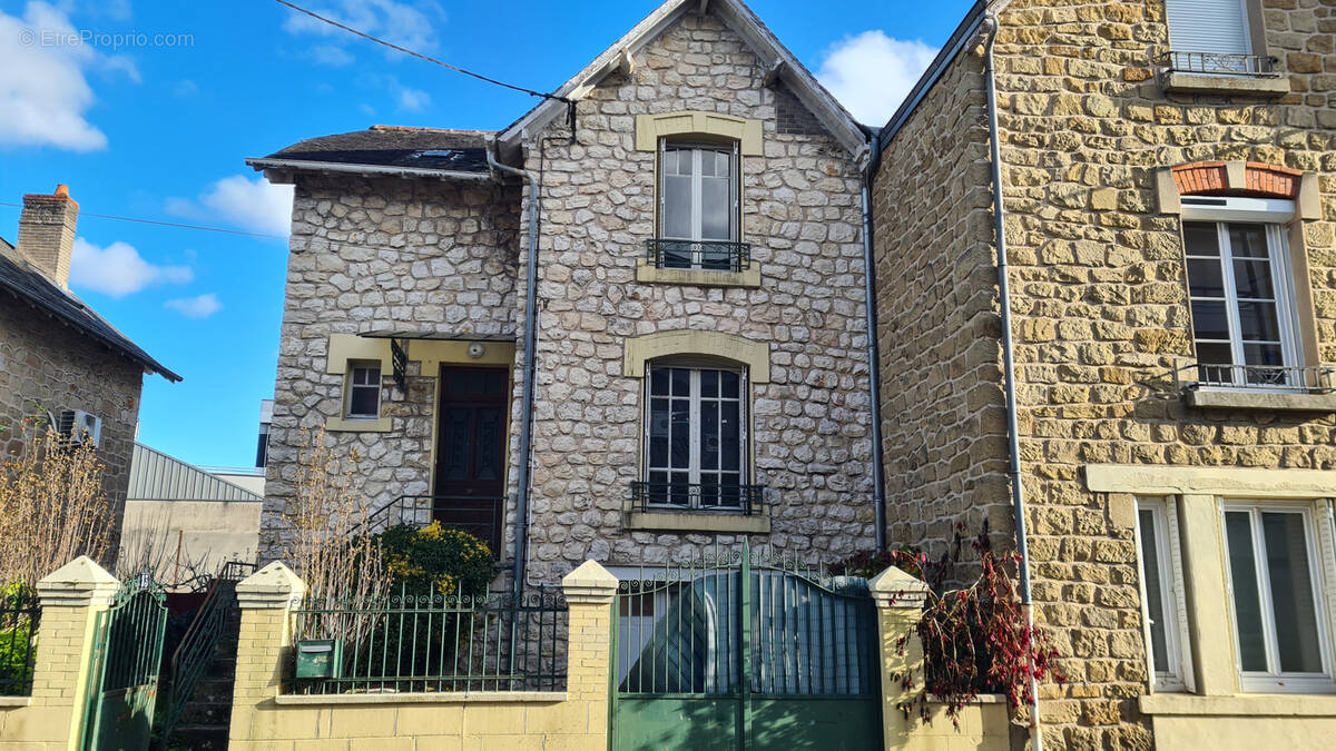 Maison à BRIVE-LA-GAILLARDE