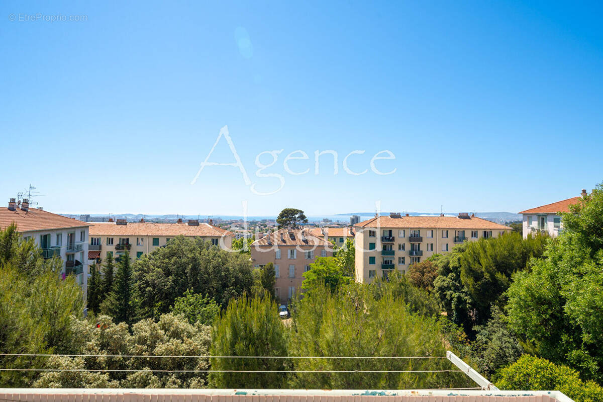 Appartement à MARSEILLE-12E