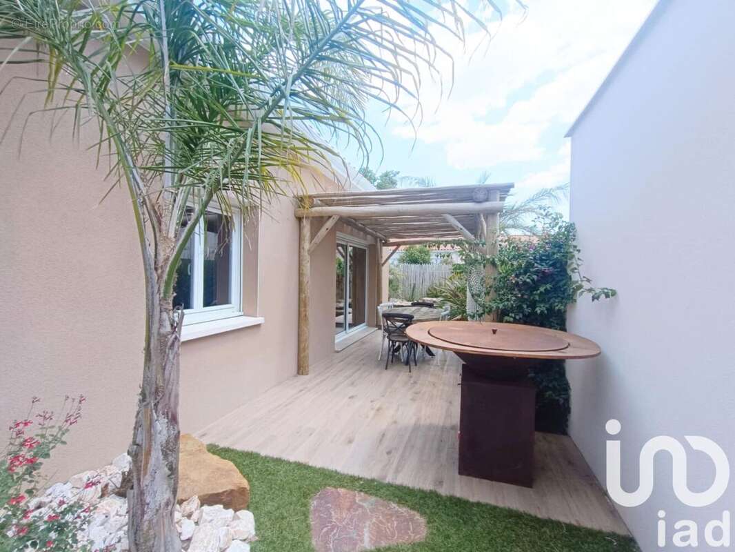 Photo 9 - Maison à ROUJAN