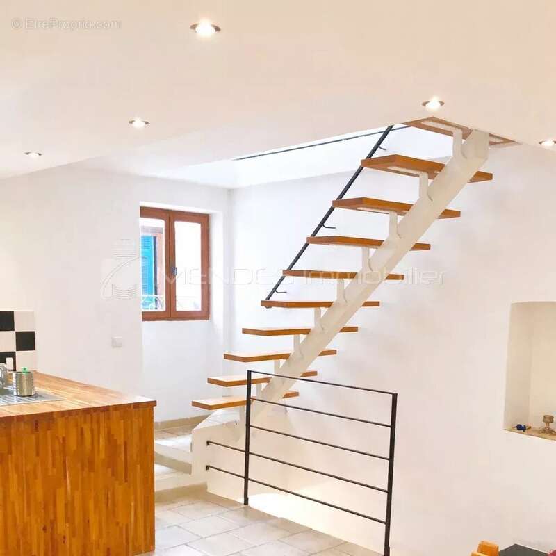 Maison à ROQUEBRUNE-CAP-MARTIN