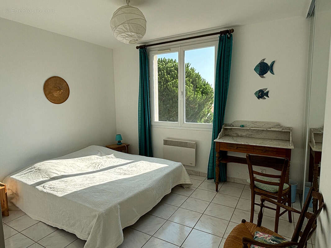 Maison à VAUX-SUR-MER