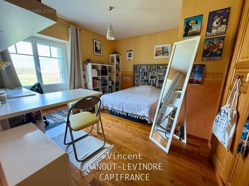 Maison à ETRICHE