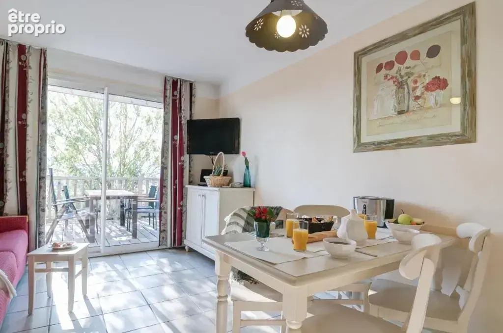 INVESTISSEMENT LOCATIF  GROSPIERRES  Résidence Tourisme Pierre & Vacances Village Le Rouret - 6,15 % de rentabilité - photo 3