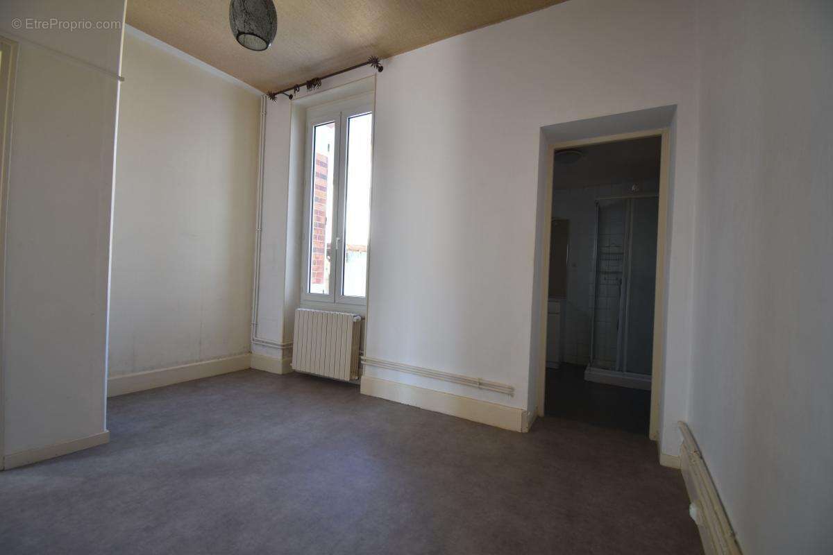 Maison à COSNE-COURS-SUR-LOIRE