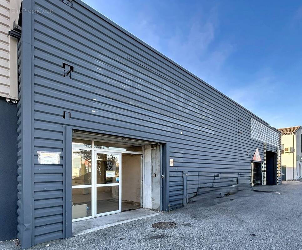 Commerce à MONTELIMAR