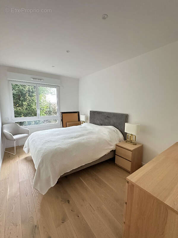 Appartement à MONT-SAINT-AIGNAN