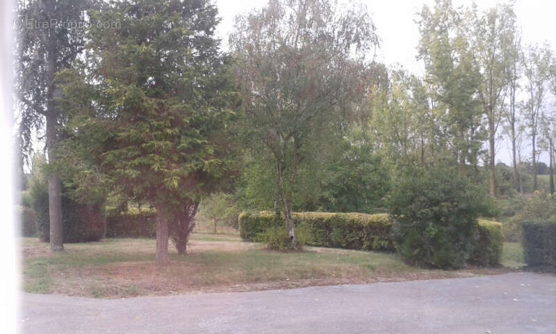 Maison à SAINT-ETIENNE-DE-MER-MORTE