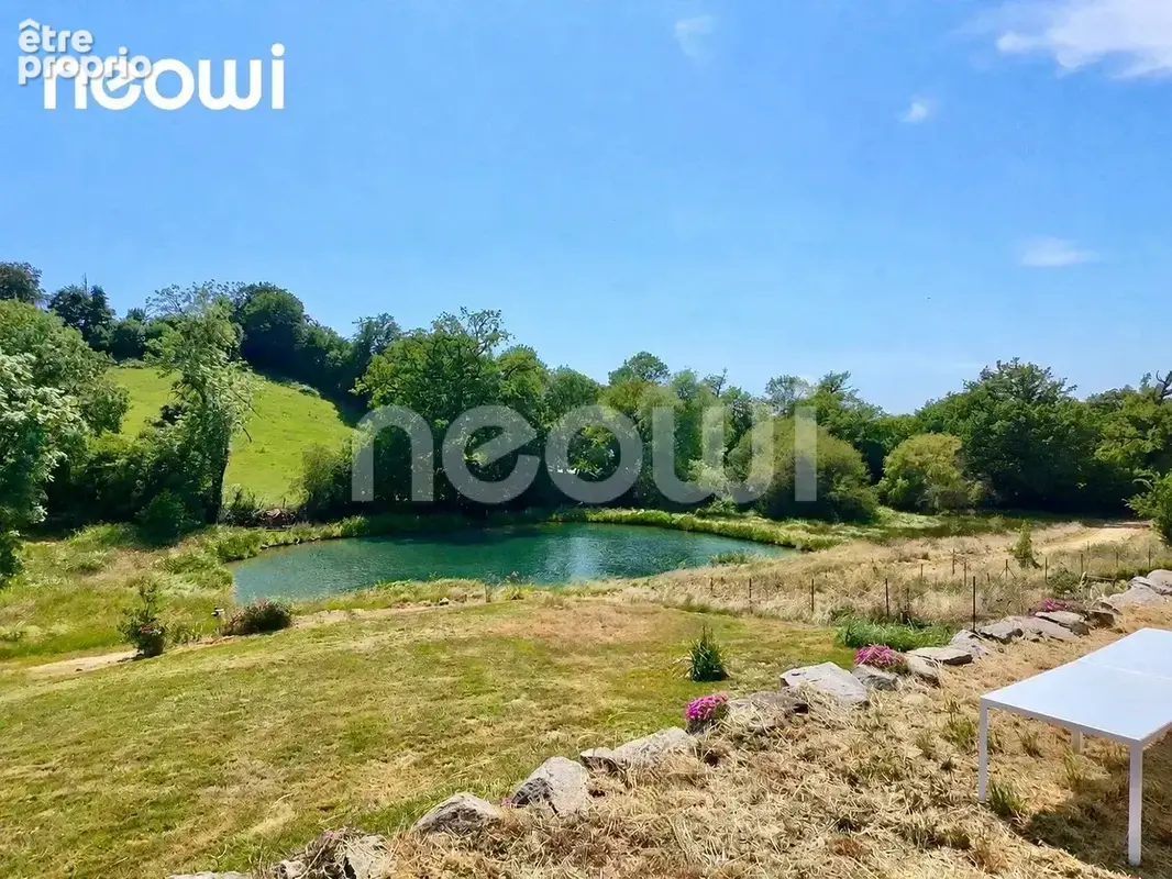 AYRENS – Maison contemporaine avec étang privé, un véritable havre de paix - photo 14