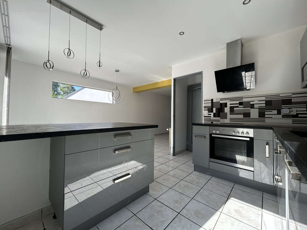 Maison individuelle dans un quartier calme - photo 2