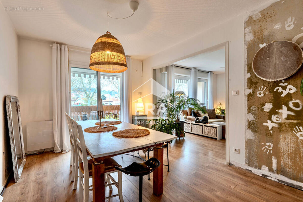 Appartement à RAMONVILLE-SAINT-AGNE