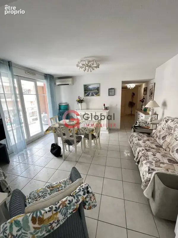 Menton - Appartement traversant 3 pièces avec terrasse plein sud, quartier Vielle Ville à deux pas des plages - photo 12