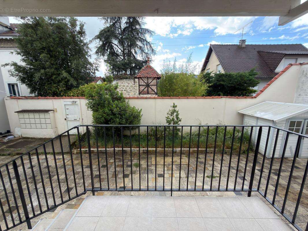 Appartement à SAINT-MAUR-DES-FOSSES