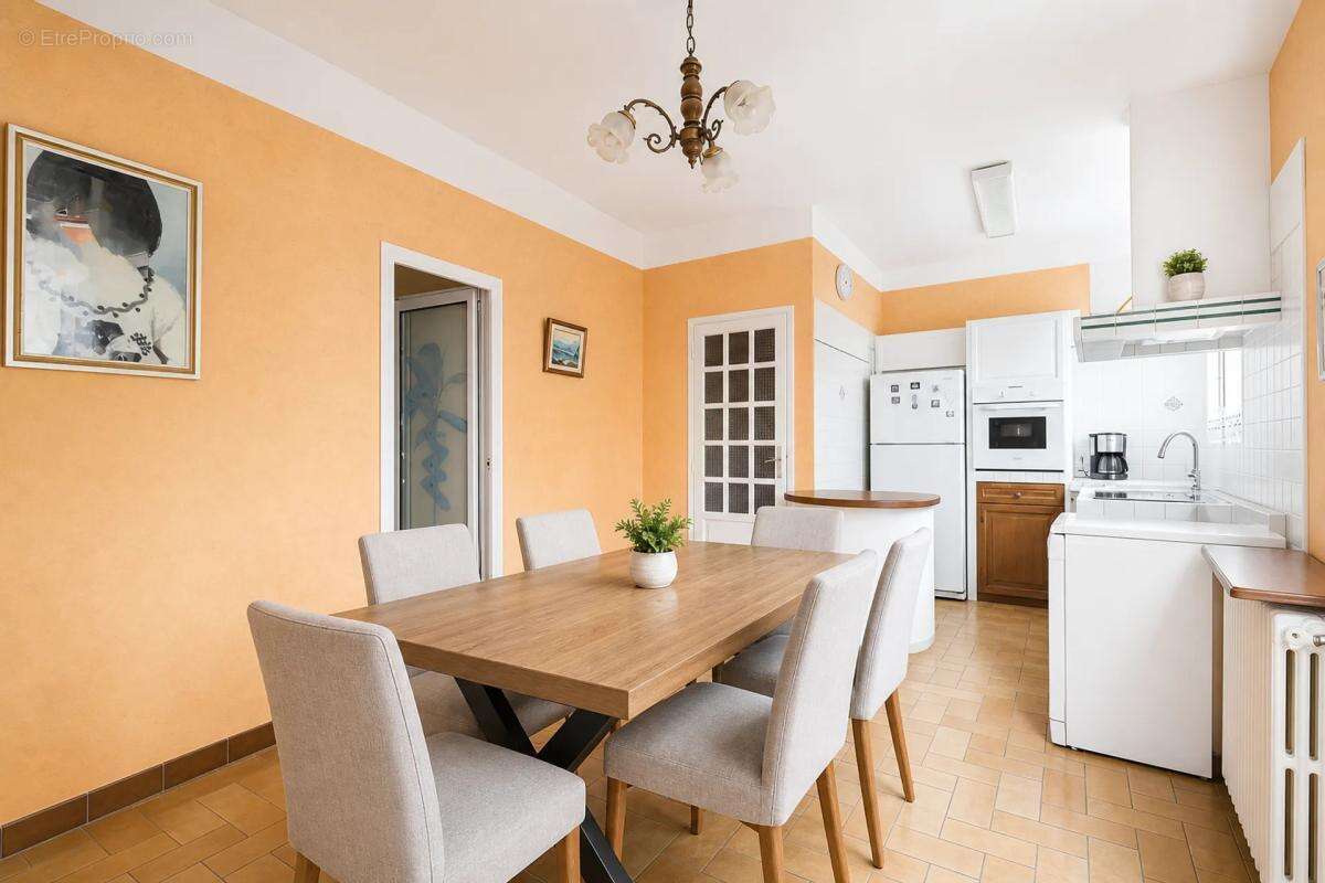 Maison à MEZE