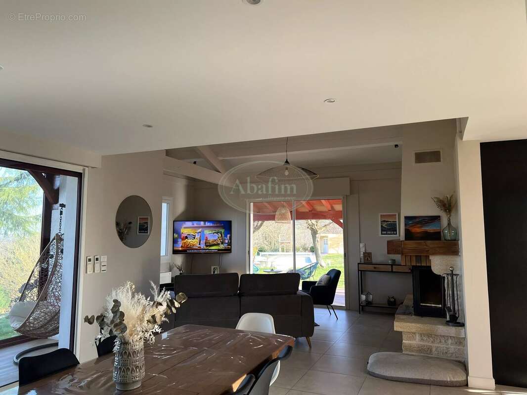 Maison à SAINT-PALAIS