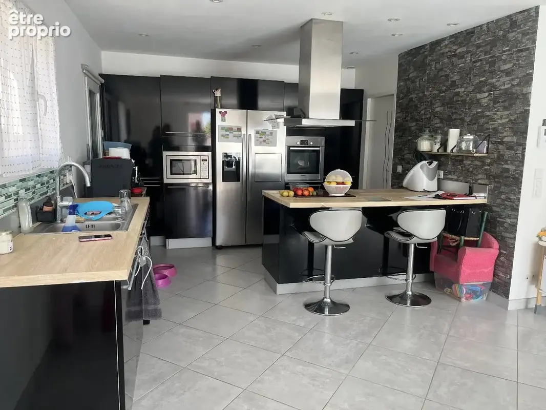 Maison 5 pièces 118 m² à vendre à Poussan (34560) - photo 2