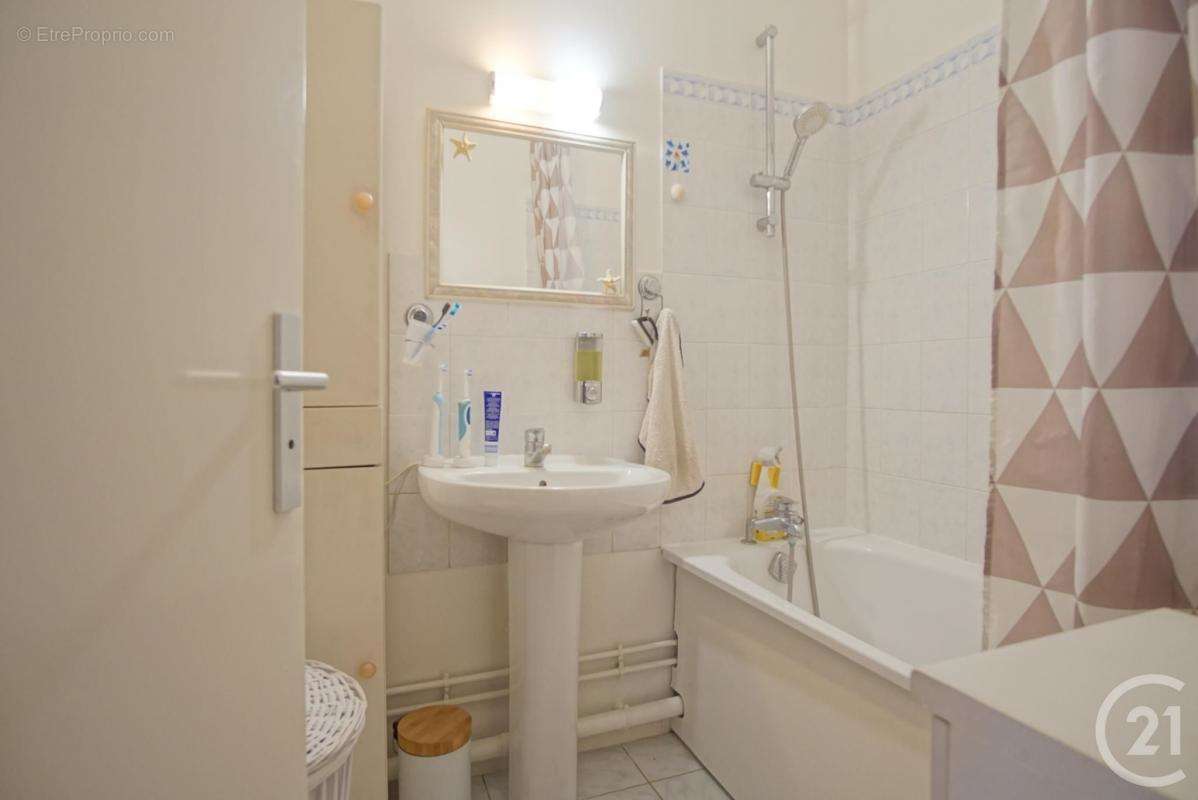 Appartement à BONNEUIL-SUR-MARNE