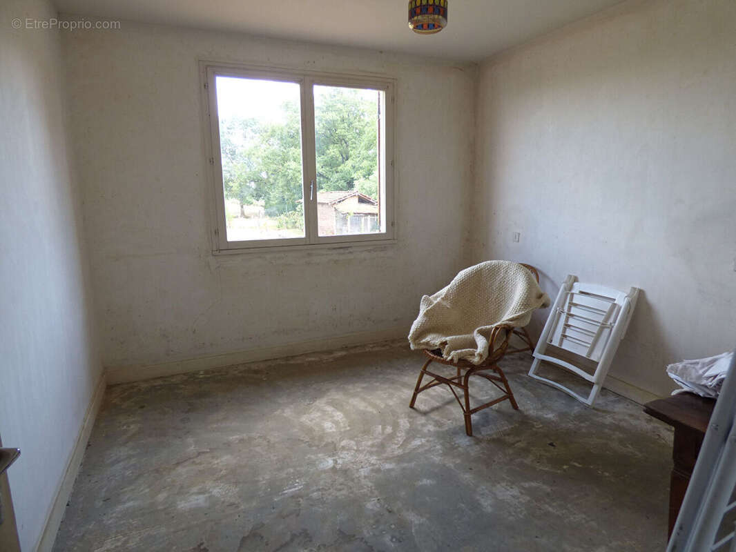 Maison Saint Trivier De Courtes 5 pièce(s) 120 m2 - photo 8