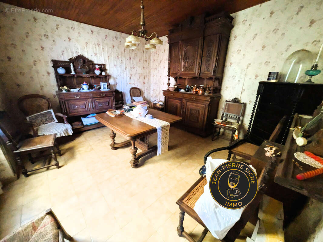 Maison à LABARTHE-SUR-LEZE