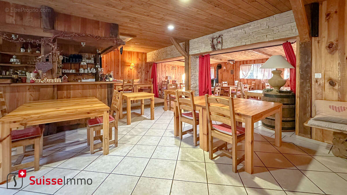 Appartement à LOUGRES