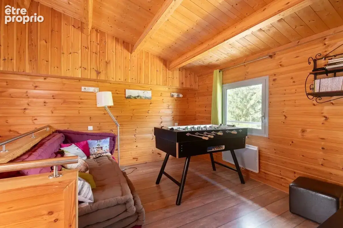 EN EXCLUSIVITÉ - Chalet d'architecte meublé de 227 m² au pied des pistes de Gérardmer - photo 10