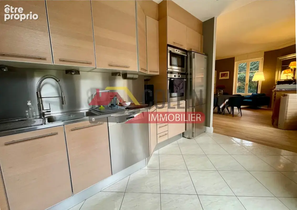 Propriété Indépendante 11 pièces sur 750 m2 de terrain clos de murs et arboré - photo 6