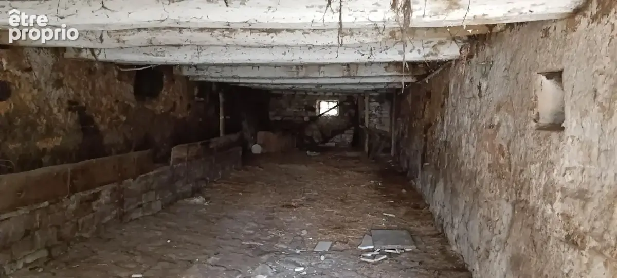 Corps de ferme 200m2  4 pièces et annexe  70300 Baudoncourt - photo 12