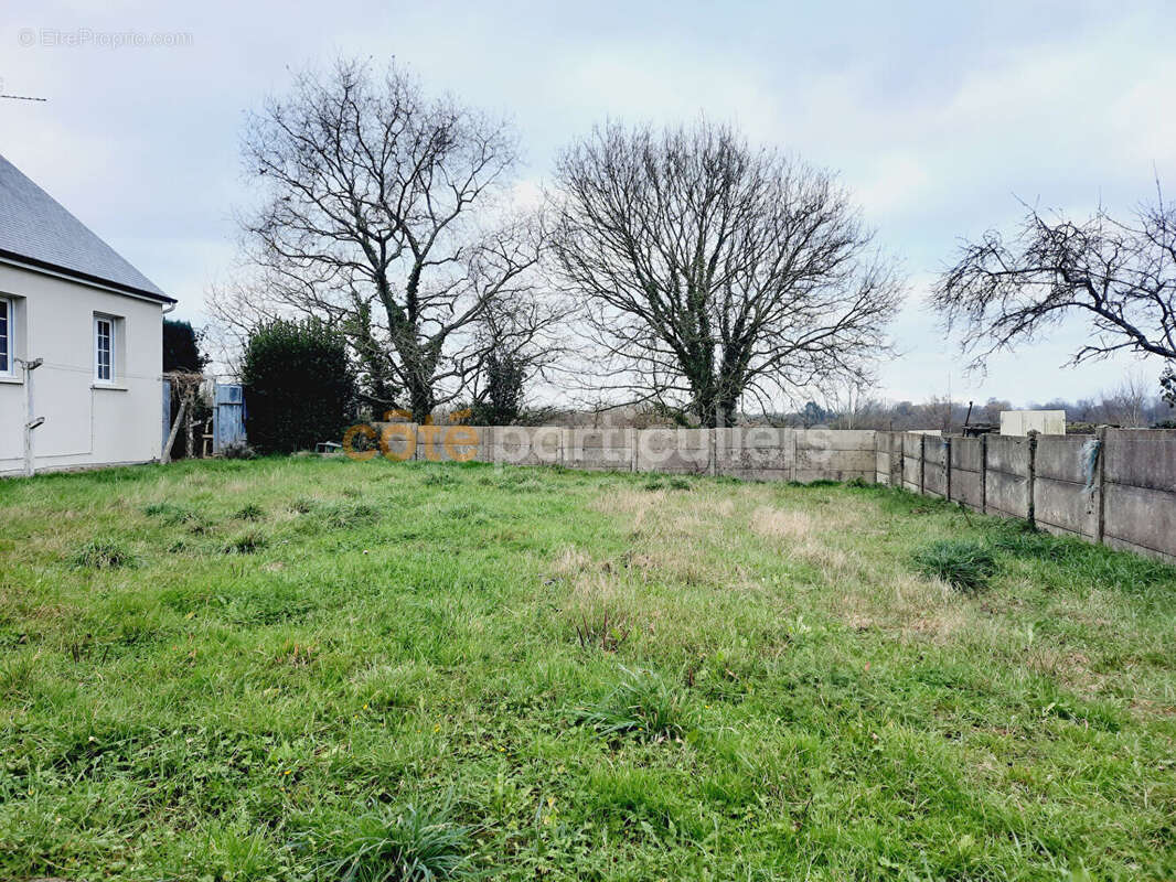 Maison à SAINT-JEAN-DES-CHAMPS
