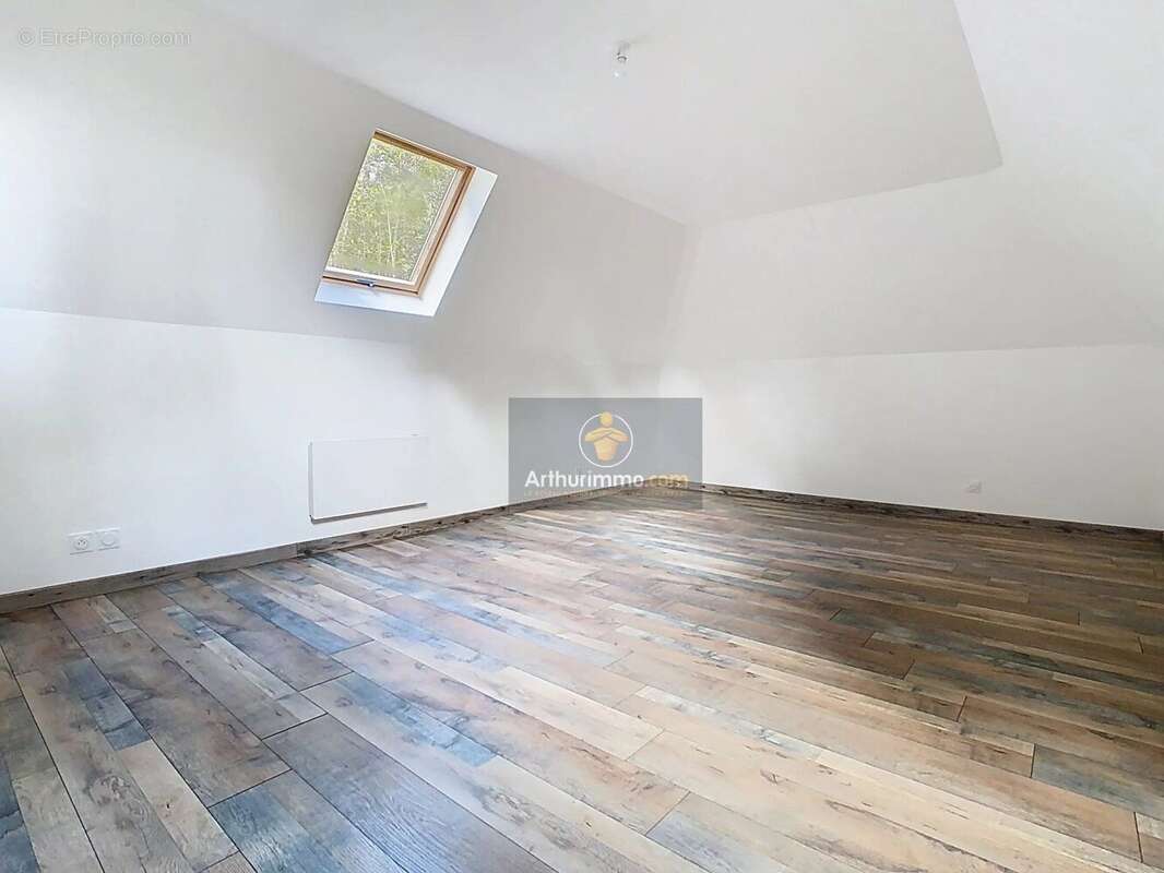 Maison à LE BUISSON-DE-CADOUIN