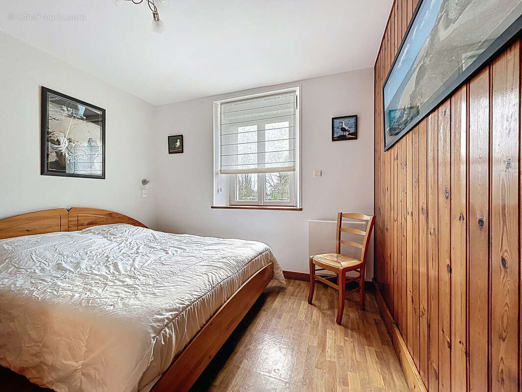 Maison à SAINT-MAURICE-EN-COTENTIN